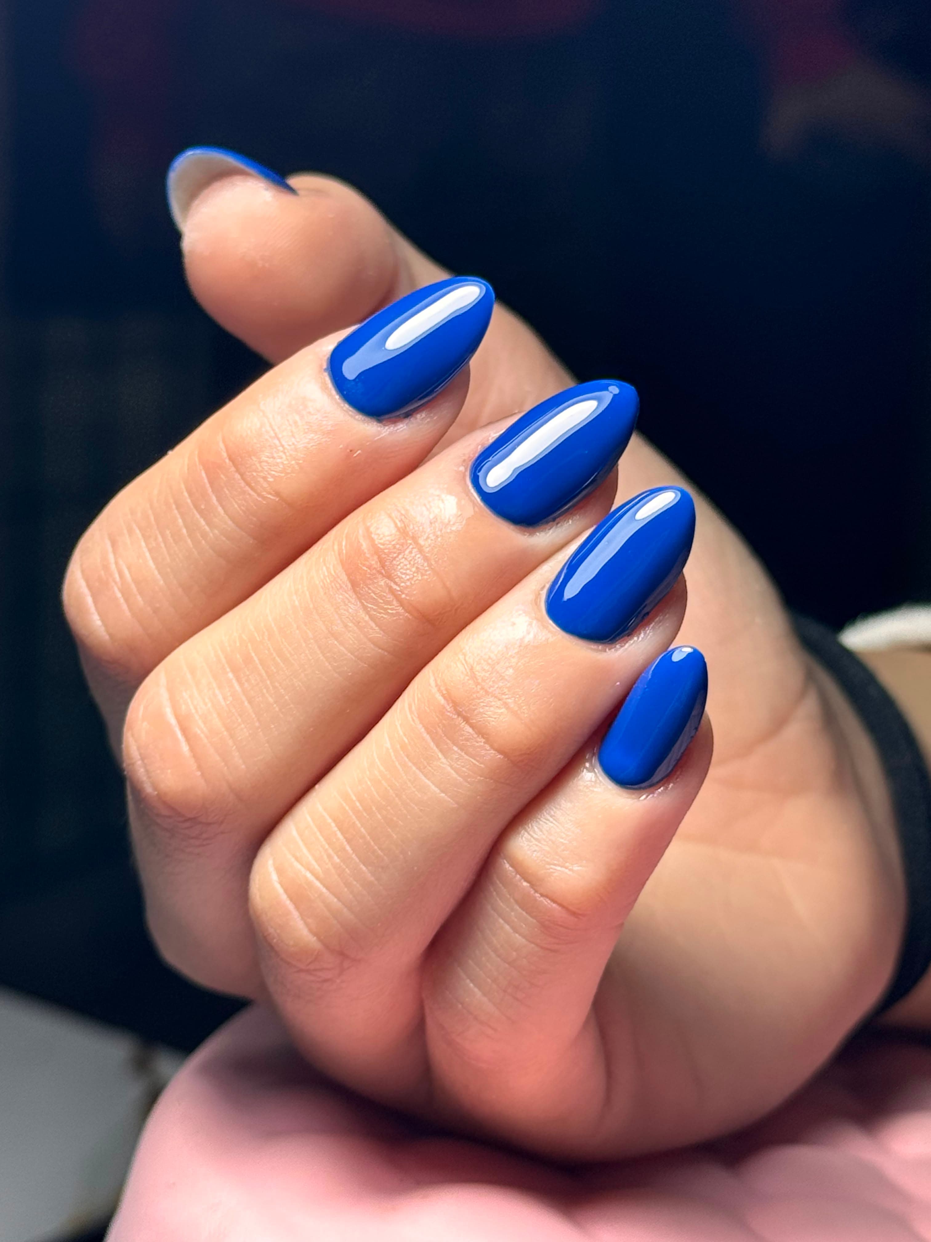 Trabajo de manicura realizado en Mar Bella Studio 02