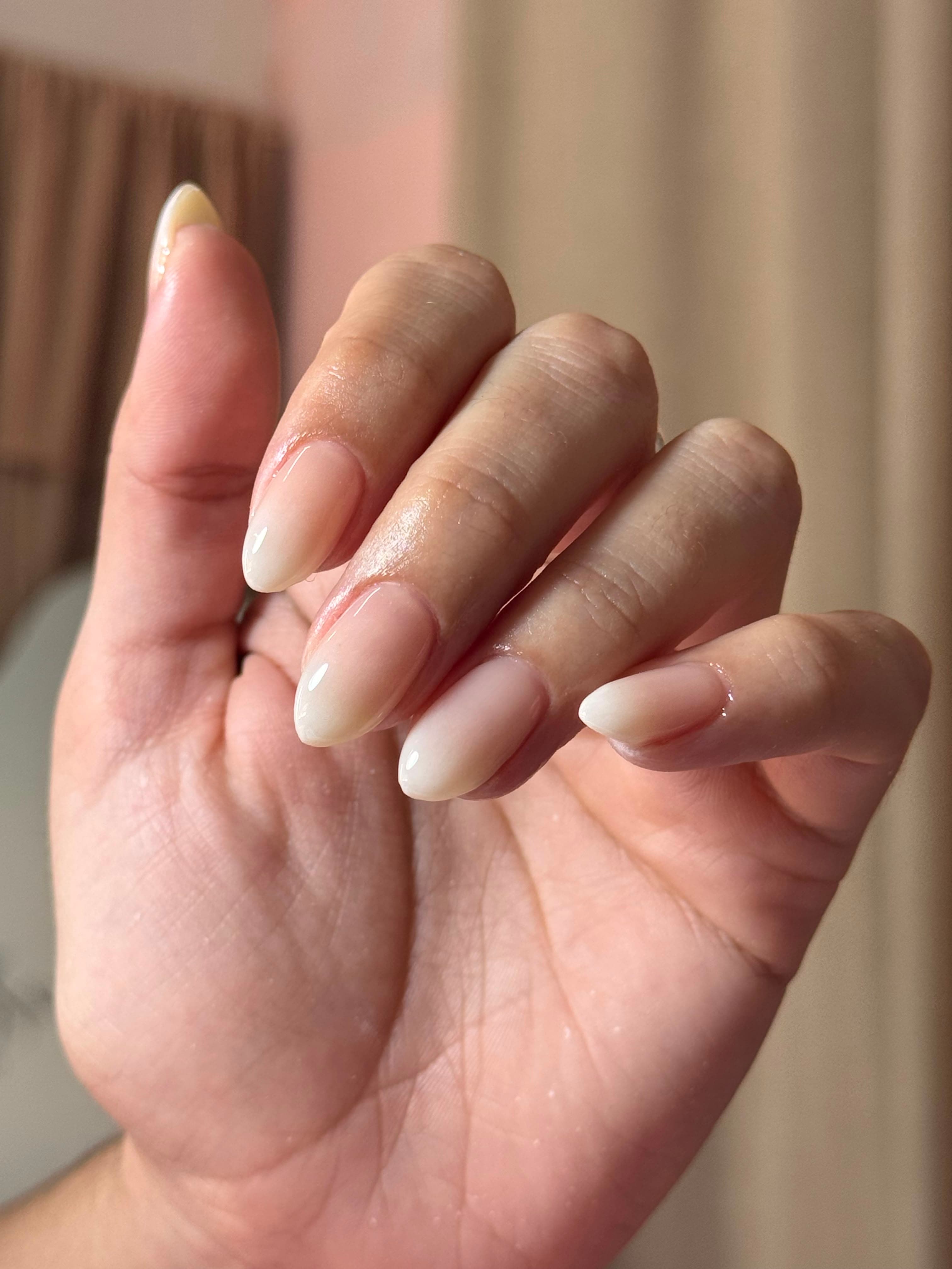 Trabajo de manicura realizado en Mar Bella Studio 07